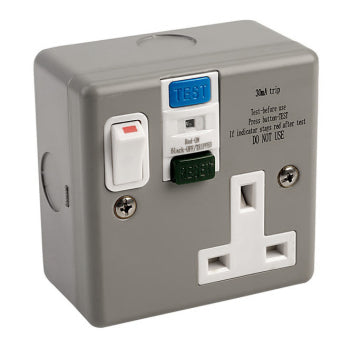 Single Gang - RCD Protected Socket - 13A/30mA